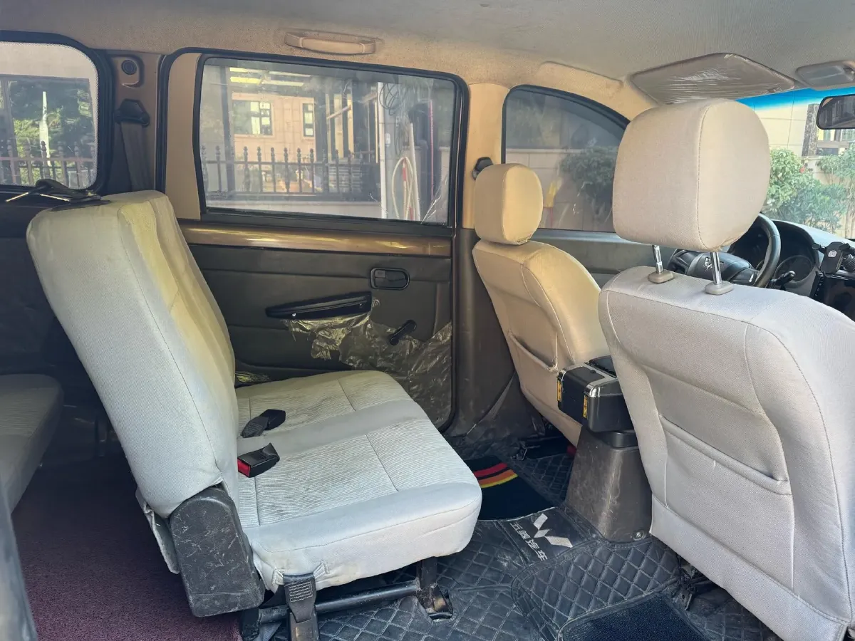 2018 WuLing HongGuang 1.2L 82HP L4 5MT,autocango,china used car exporter,china ev exporter,chinese used car exporter,chinese used ev exporter