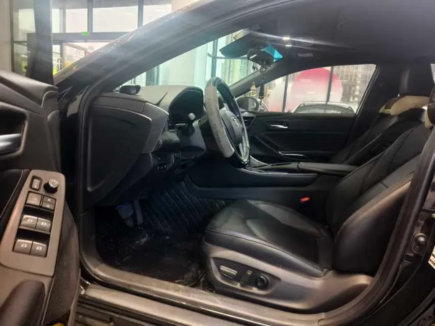 2023 Toyota Avalon 2.0L 177HP L4 CVT,autocango,china used car exporter,china ev exporter,chinese used car exporter,chinese used ev exporter