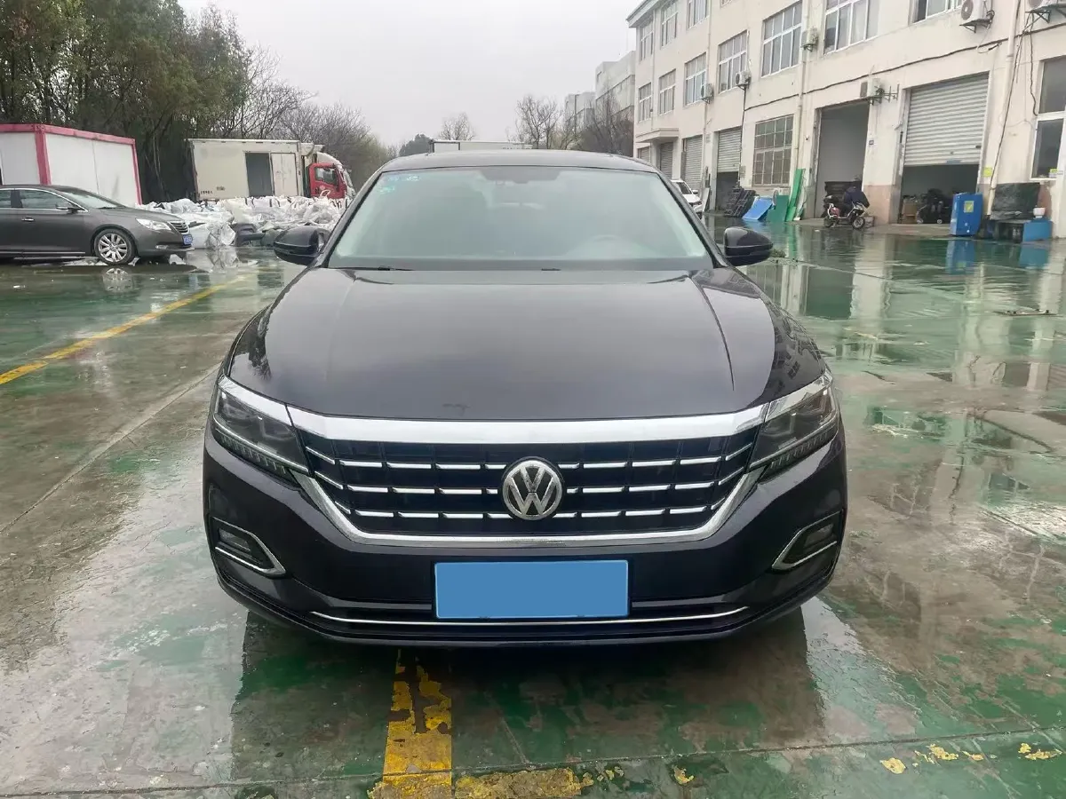 2019 Volvo V40 1.5T 152HP L4 6AT,autocango,china used car exporter,china ev exporter,chinese used car exporter,chinese used ev exporter
