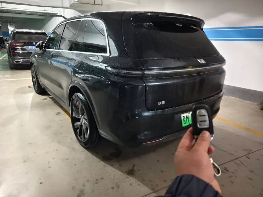 2023 Li L7 Range Extended 154HP REEV 40.9KWH,autocango,china used car exporter,china ev exporter,chinese used car exporter,chinese used ev exporter