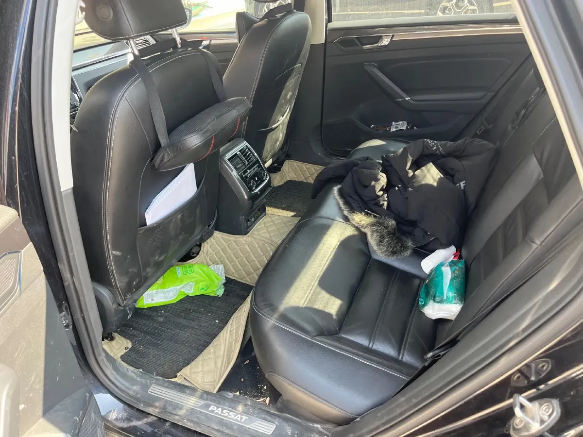 2017 Volkswagen Passat 1.8T 180HP L4 7DCT,autocango,china used car exporter,china ev exporter,chinese used car exporter,chinese used ev exporter