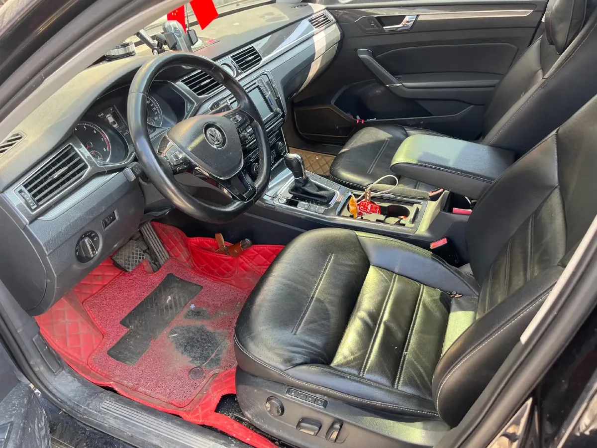2017 Volkswagen Passat 1.8T 180HP L4 7DCT,autocango,china used car exporter,china ev exporter,chinese used car exporter,chinese used ev exporter