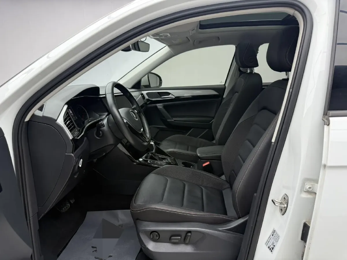 2022 Volkswagen Tayron 1.4T 150HP L4 7DCT,autocango,china used car exporter,china ev exporter,chinese used car exporter,chinese used ev exporter