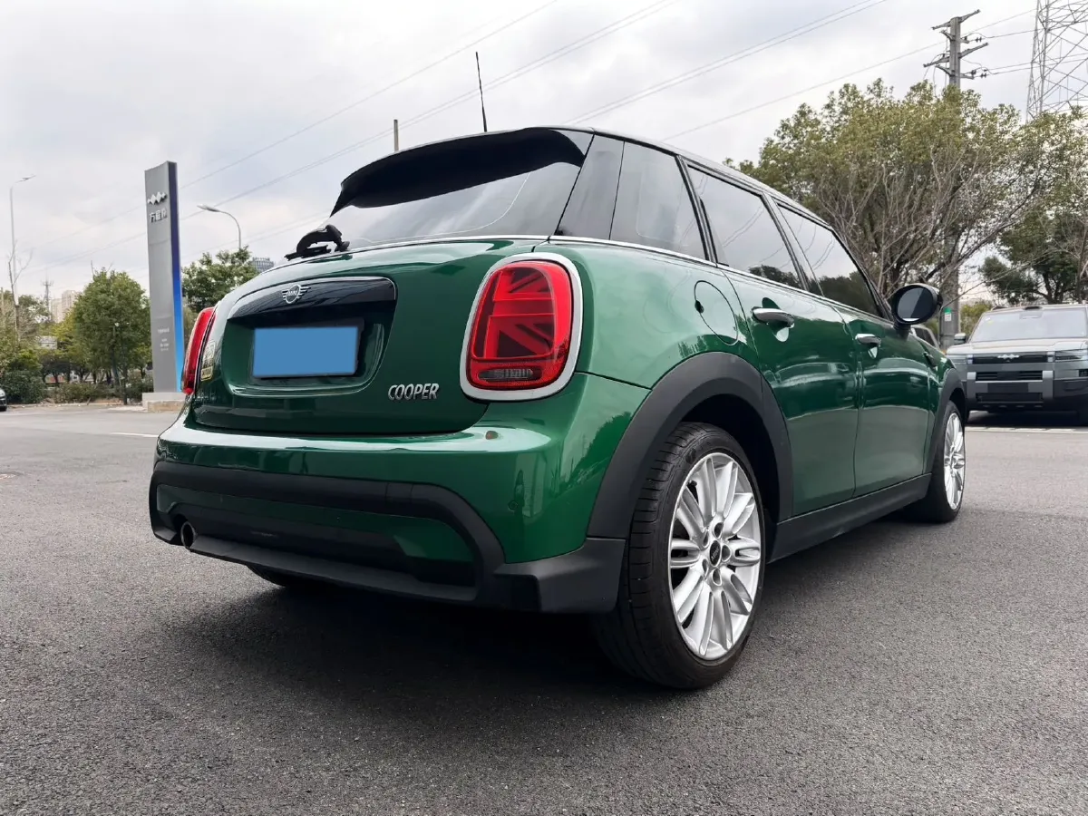 2022 MINI MINI 1.5T 136HP L3 7DCT,autocango,china used car exporter,china ev exporter,chinese used car exporter,chinese used ev exporter