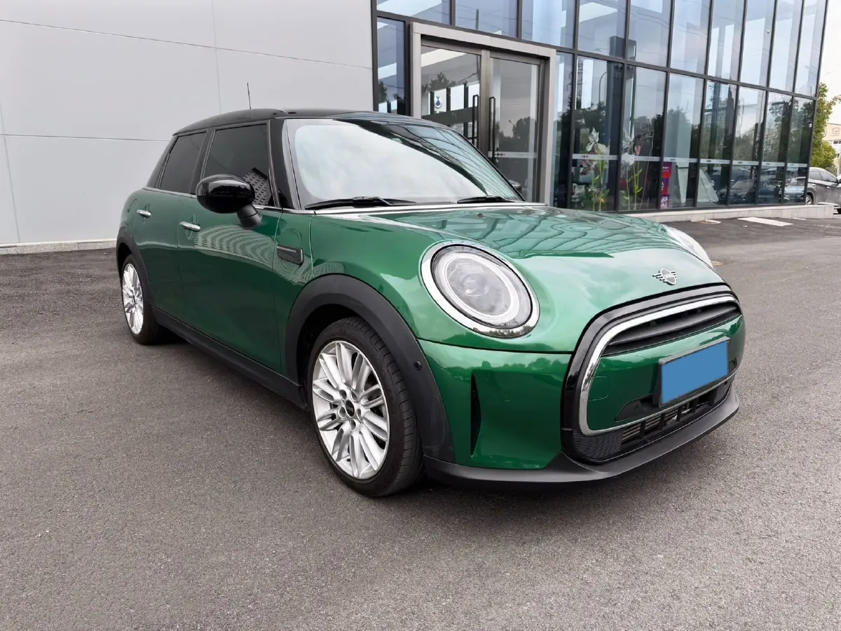 2022 MINI MINI 1.5T 136HP L3 7DCT,autocango,china used car exporter,china ev exporter,chinese used car exporter,chinese used ev exporter