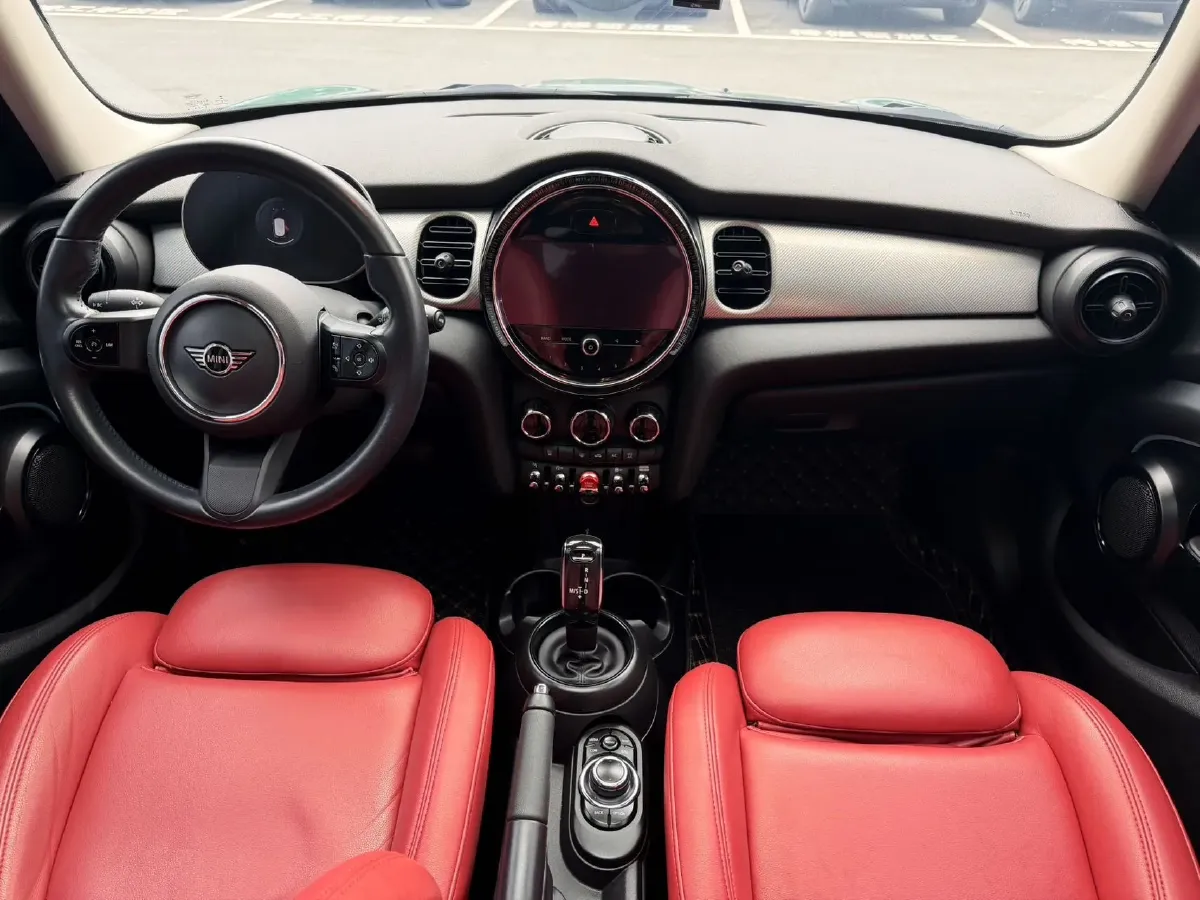 2022 MINI MINI 1.5T 136HP L3 7DCT,autocango,china used car exporter,china ev exporter,chinese used car exporter,chinese used ev exporter