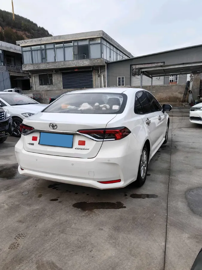 2021 Toyota Corolla 1.5L 121HP L3 CVT,autocango,china used car exporter,china ev exporter,chinese used car exporter,chinese used ev exporter