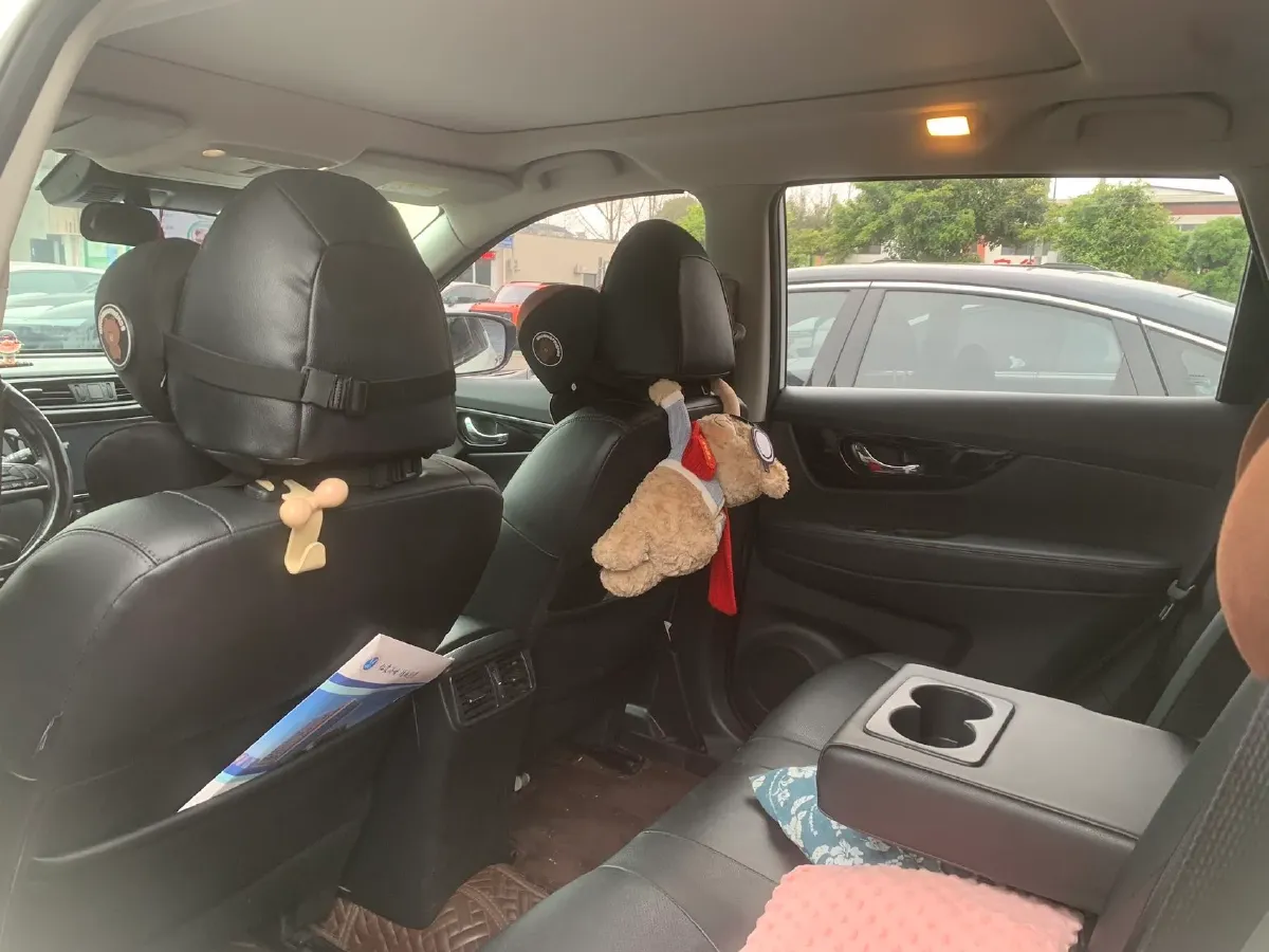 2021 Nissan X-Trail 2.0L 151HP L4 CVT,autocango,china used car exporter,china ev exporter,chinese used car exporter,chinese used ev exporter