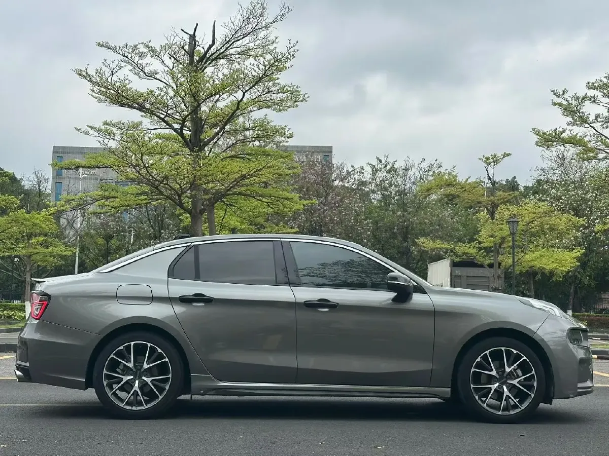 2021 LYNK&CO 03 1.5T 180HP L3 7DCT,autocango,china used car exporter,china ev exporter,chinese used car exporter,chinese used ev exporter