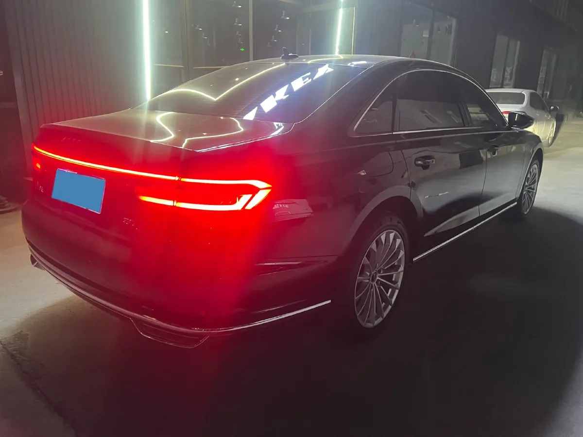 2021 Audi A8 3.0T 286HP V6 8AT,autocango,china used car exporter,china ev exporter,chinese used car exporter,chinese used ev exporter