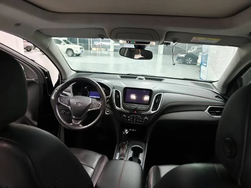2019 Chevrolet Equinox 2.0T 260HP L4 9AT,autocango,china used car exporter,china ev exporter,chinese used car exporter,chinese used ev exporter