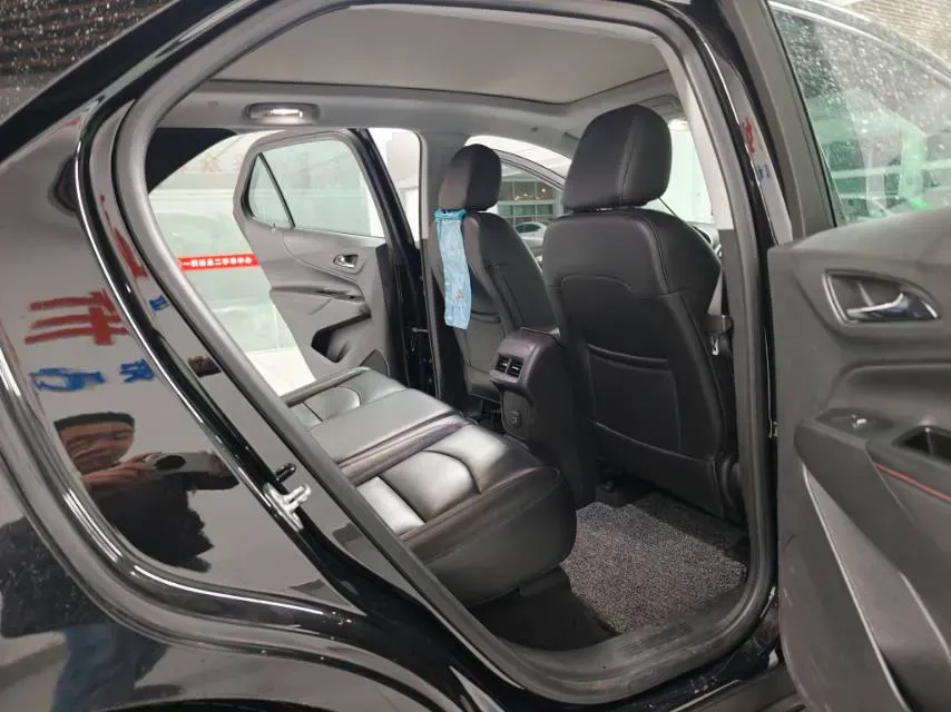 2019 Chevrolet Equinox 2.0T 260HP L4 9AT,autocango,china used car exporter,china ev exporter,chinese used car exporter,chinese used ev exporter