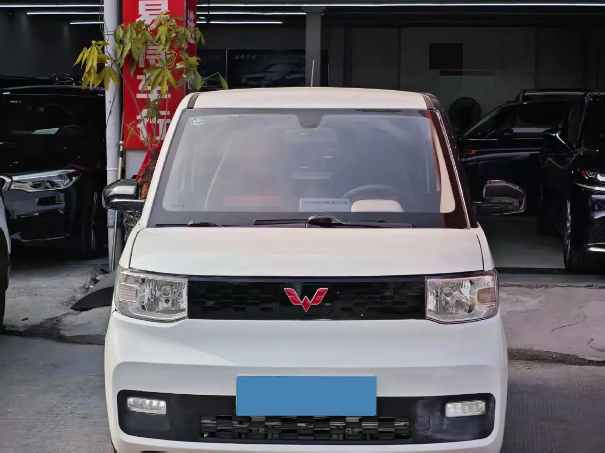 2021 WuLing HongGuang MINI EV BEV 13.9KWH,autocango,china used car exporter,china ev exporter,chinese used car exporter,chinese used ev exporter