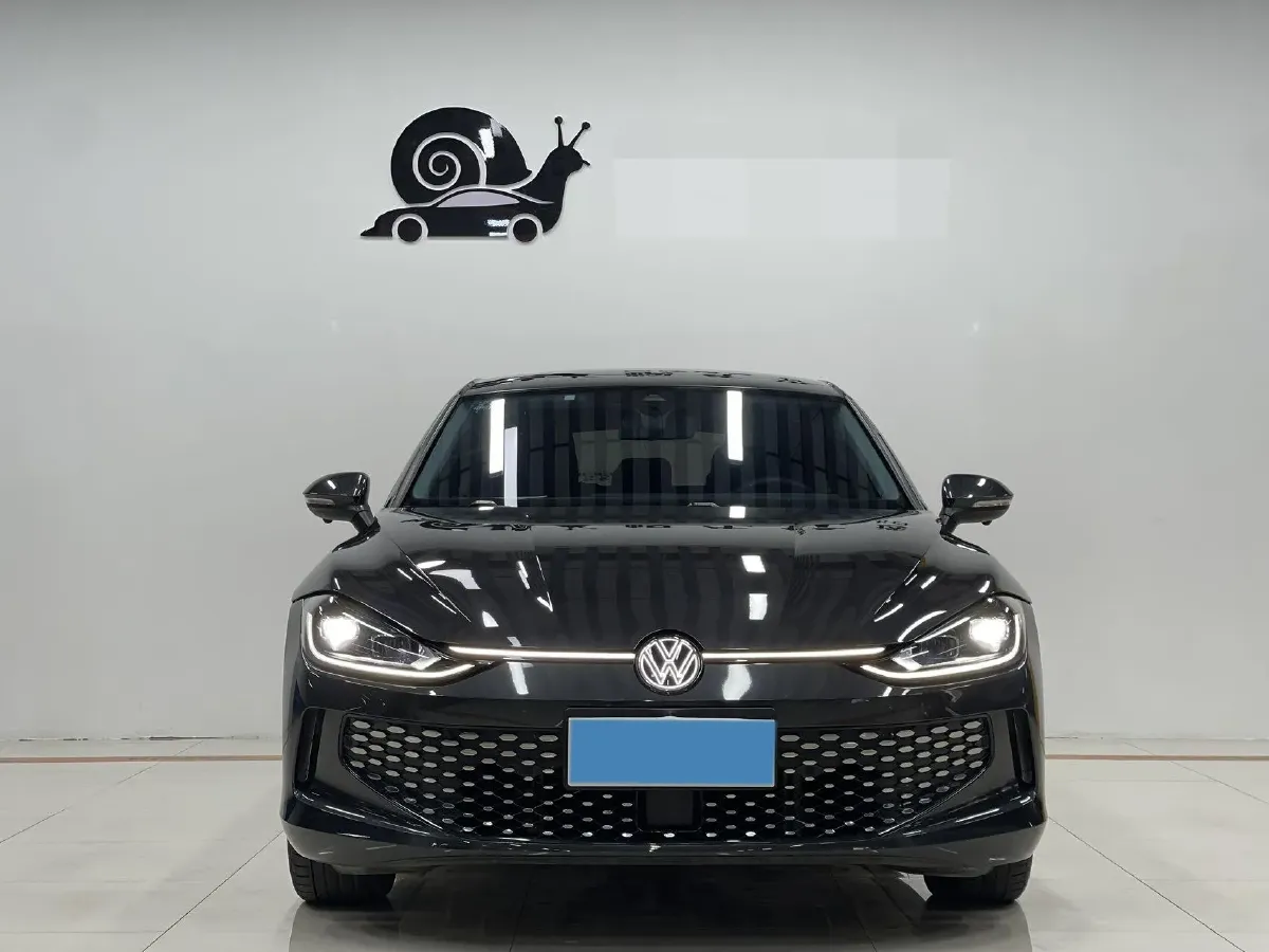 2023 Volkswagen Lamando 1.4T 150HP L4 7DCT,autocango,china used car exporter,china ev exporter,chinese used car exporter,chinese used ev exporter