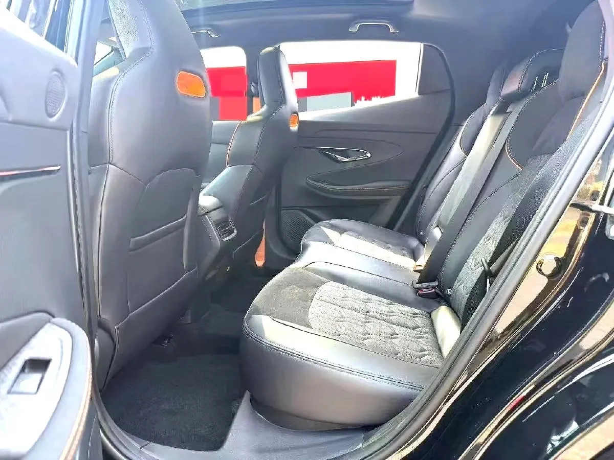 2022 ChangAn UNI-T 1.5T 188HP L4 7DCT,autocango,china used car exporter,china ev exporter,chinese used car exporter,chinese used ev exporter