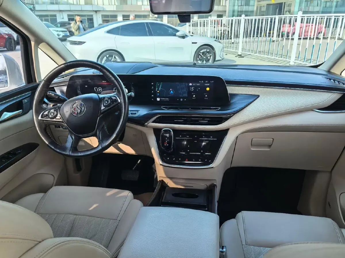 2023 Buick GL8 2.0T 237HP L4 9AT,autocango,china used car exporter,china ev exporter,chinese used car exporter,chinese used ev exporter