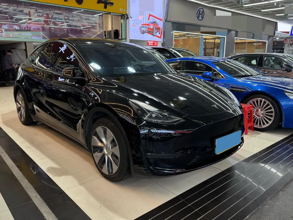 2021 MINI COUNTRYMAN 1.5T 136HP L3 8AT,autocango,china used car exporter,china ev exporter,chinese used car exporter,chinese used ev exporter