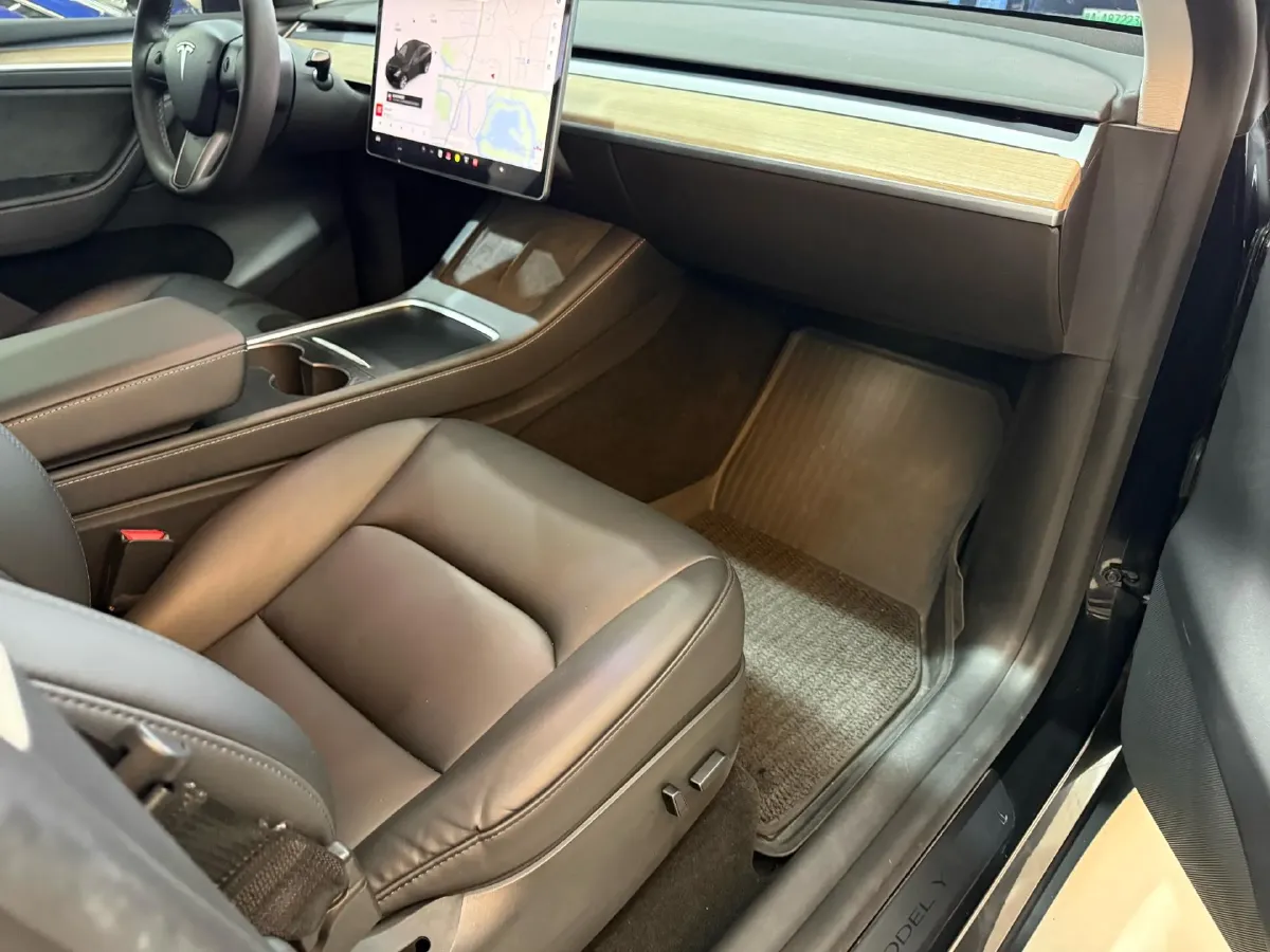 2021 MINI COUNTRYMAN 1.5T 136HP L3 8AT,autocango,china used car exporter,china ev exporter,chinese used car exporter,chinese used ev exporter