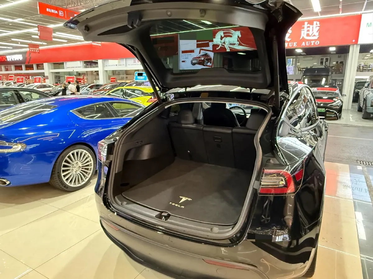 2021 MINI COUNTRYMAN 1.5T 136HP L3 8AT,autocango,china used car exporter,china ev exporter,chinese used car exporter,chinese used ev exporter