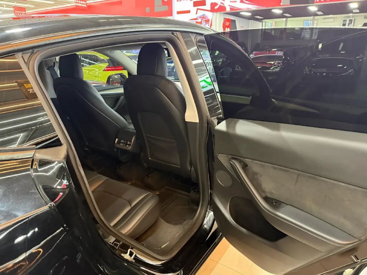 2021 MINI COUNTRYMAN 1.5T 136HP L3 8AT,autocango,china used car exporter,china ev exporter,chinese used car exporter,chinese used ev exporter