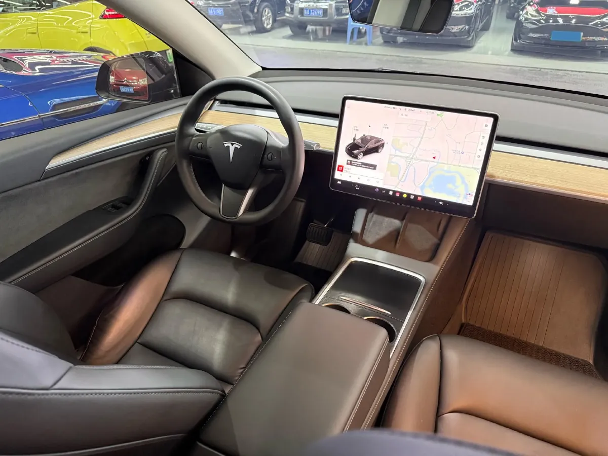 2021 MINI COUNTRYMAN 1.5T 136HP L3 8AT,autocango,china used car exporter,china ev exporter,chinese used car exporter,chinese used ev exporter