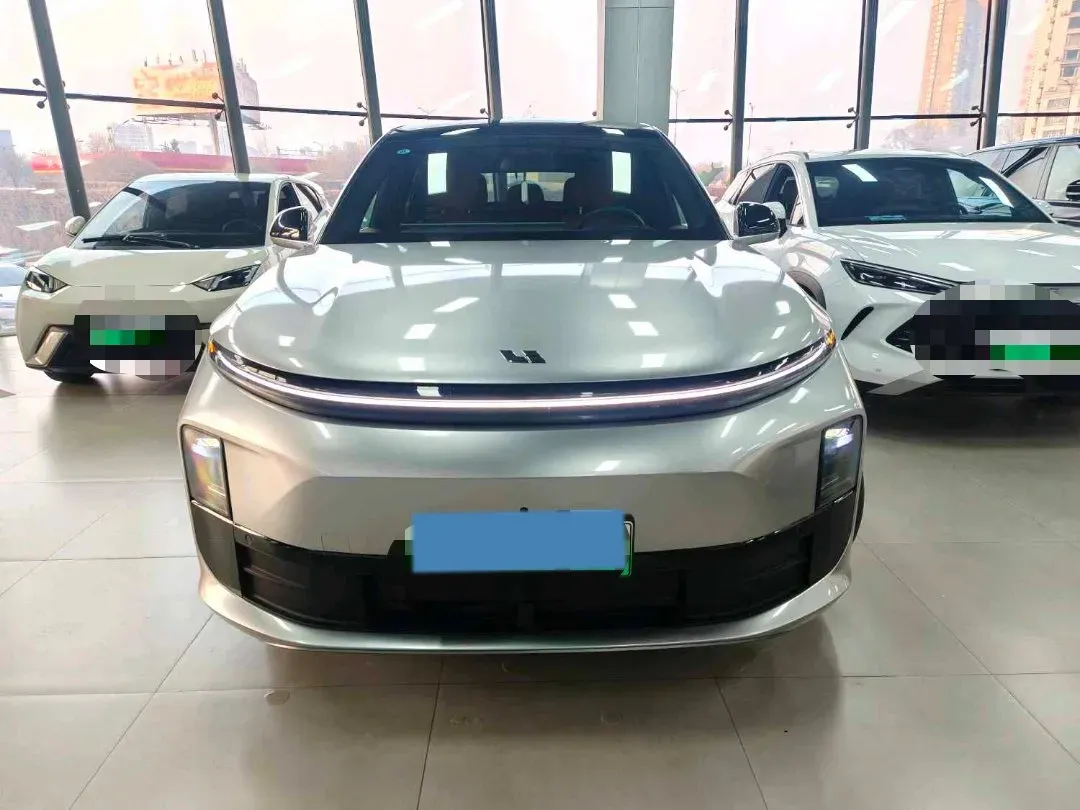 2024 Li L6 Range Extended 154HP L4 REEV 36.8KWH,autocango,china used car exporter,china ev exporter,chinese used car exporter,chinese used ev exporter