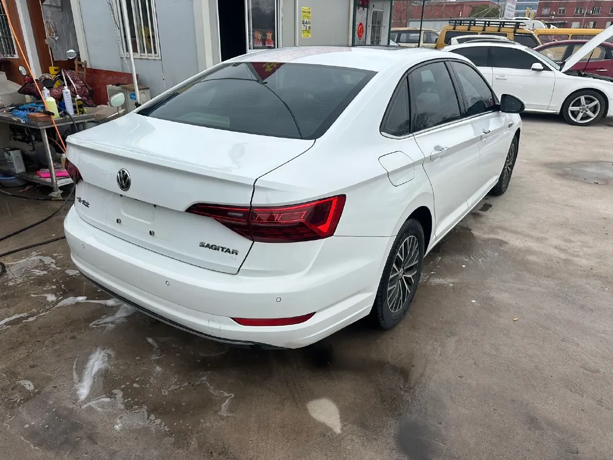 2019 Jeep Renegade 1.3T 173HP L4 7DCT,autocango,china used car exporter,china ev exporter,chinese used car exporter,chinese used ev exporter