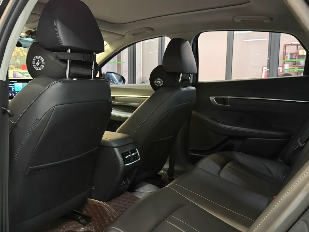 2024 Hyundai Sonata 1.5T 170HP L4 8AT,autocango,china used car exporter,china ev exporter,chinese used car exporter,chinese used ev exporter