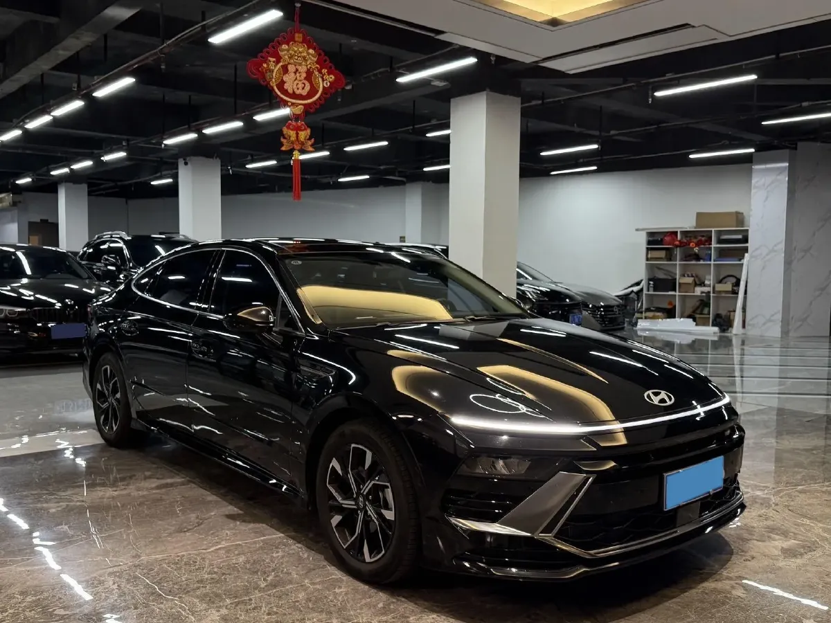 2024 Hyundai Sonata 1.5T 170HP L4 8AT,autocango,china used car exporter,china ev exporter,chinese used car exporter,chinese used ev exporter