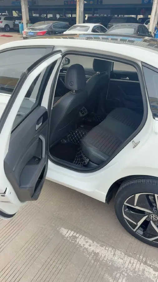 2023 Volkswagen Lavida 1.4T 150HP L4 7DCT,autocango,china used car exporter,china ev exporter,chinese used car exporter,chinese used ev exporter