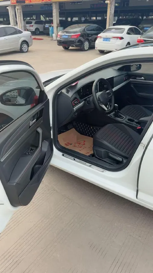 2023 Volkswagen Lavida 1.4T 150HP L4 7DCT,autocango,china used car exporter,china ev exporter,chinese used car exporter,chinese used ev exporter