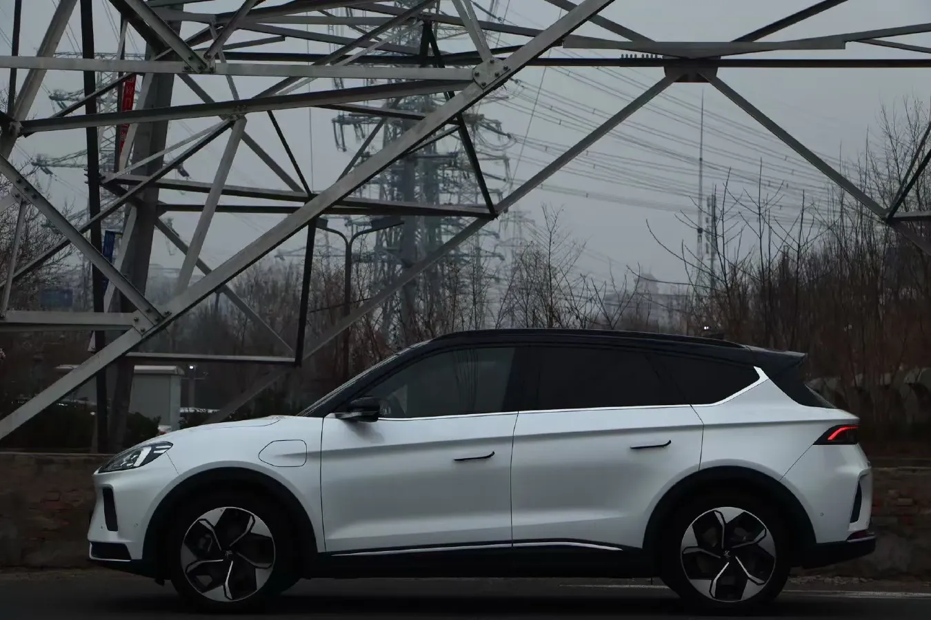 2022 ARCFOX αT BEV 93.6KWH,autocango,china used car exporter,china ev exporter,chinese used car exporter,chinese used ev exporter