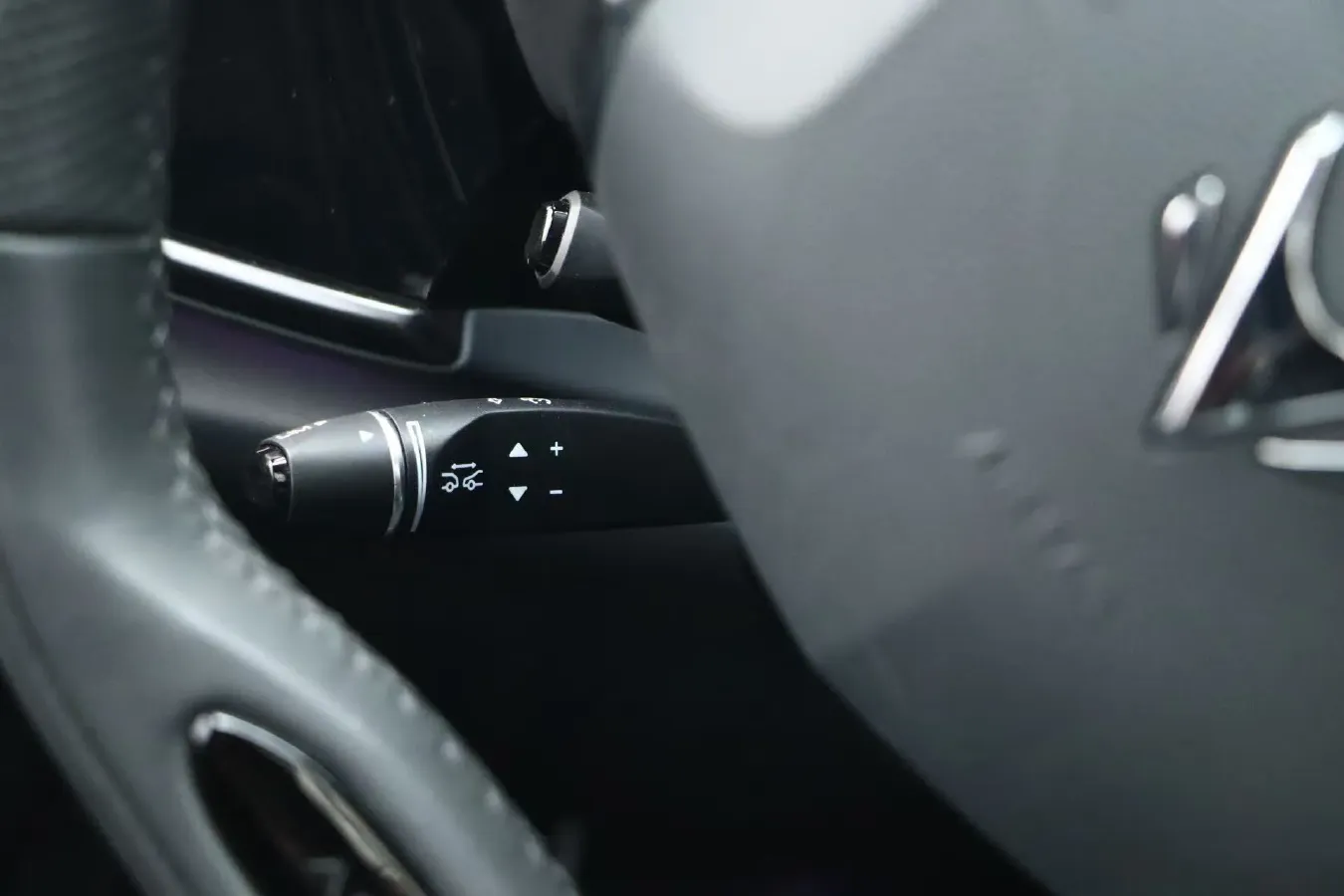 2022 ARCFOX αT BEV 93.6KWH,autocango,china used car exporter,china ev exporter,chinese used car exporter,chinese used ev exporter