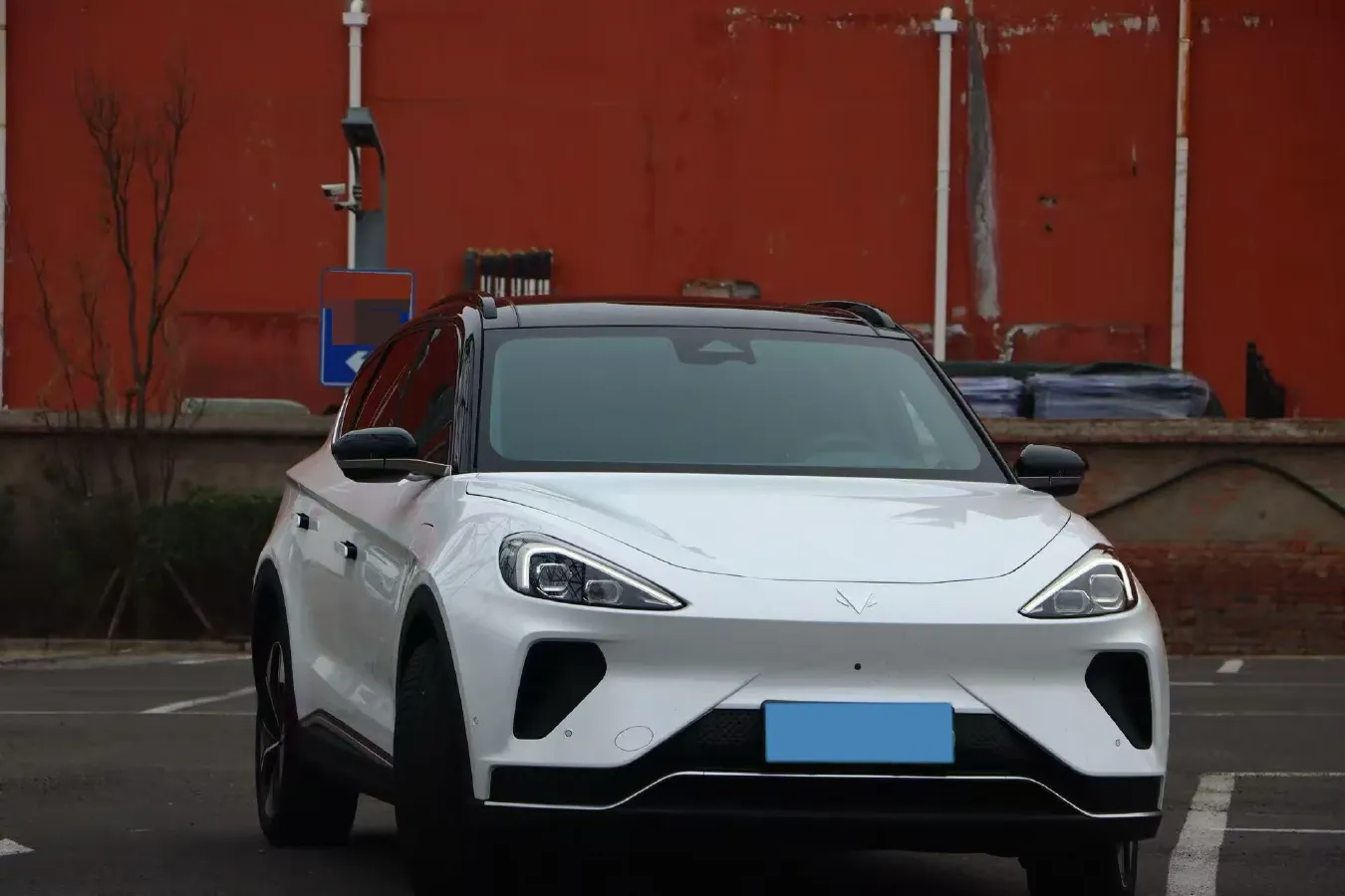 2022 ARCFOX αT BEV 93.6KWH,autocango,china used car exporter,china ev exporter,chinese used car exporter,chinese used ev exporter