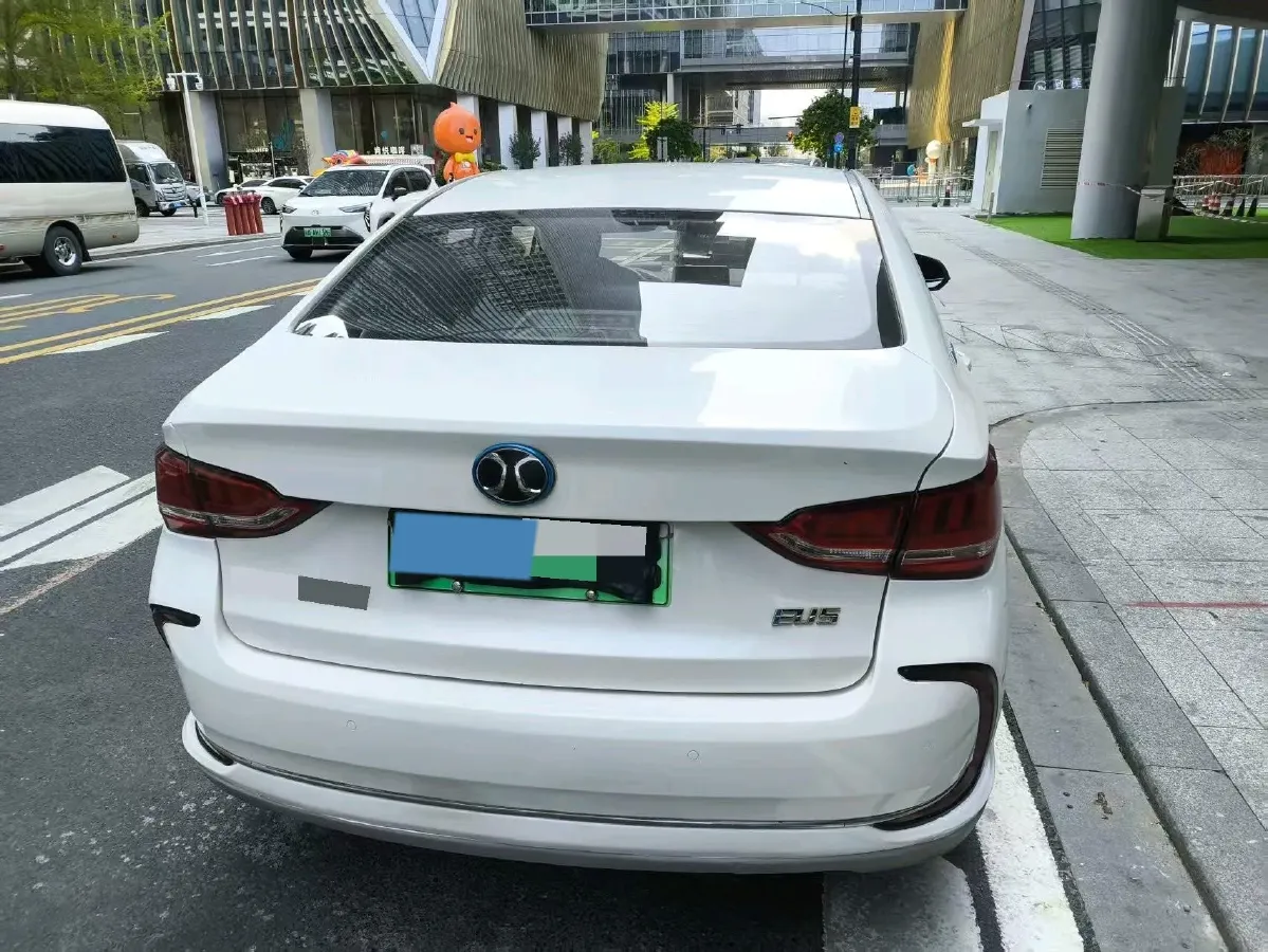 2018 BeiJing Auto EU5 BEV 53.66KWH,autocango,china used car exporter,china ev exporter,chinese used car exporter,chinese used ev exporter