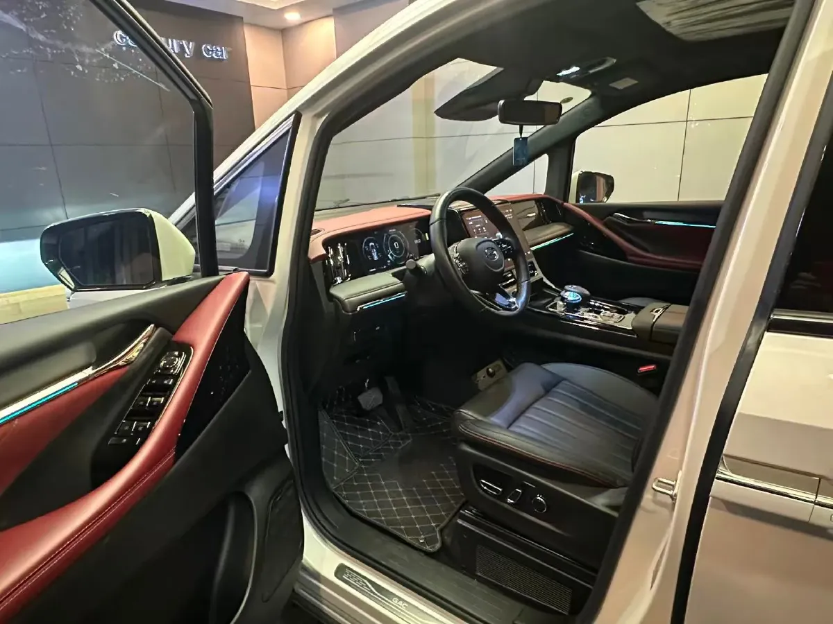 2023 GAC Trumpchi M8 2.0T 252HP L4 8AT,autocango,china used car exporter,china ev exporter,chinese used car exporter,chinese used ev exporter