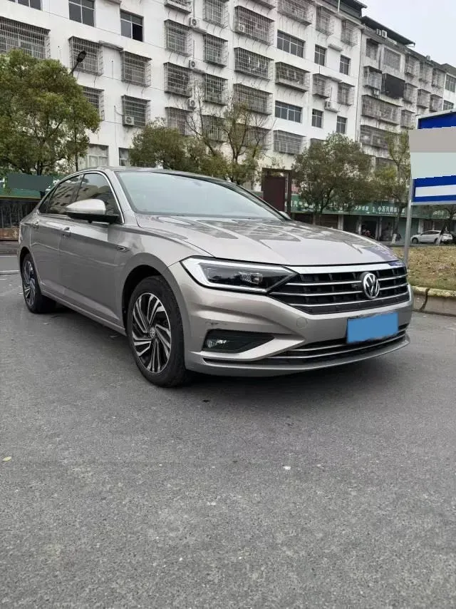 2021 ChangAn UNI-K 2.0T 233HP L4 8AT,autocango,china used car exporter,china ev exporter,chinese used car exporter,chinese used ev exporter