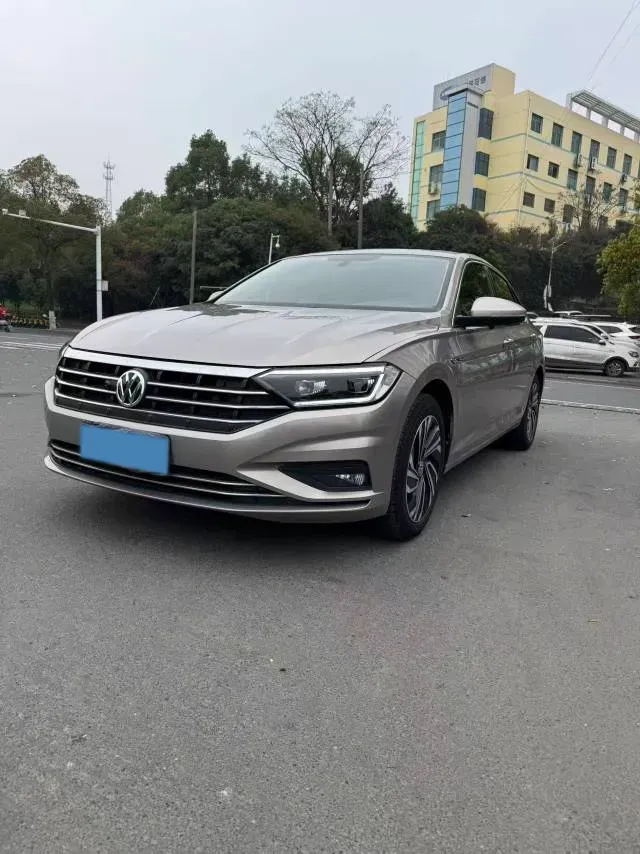 2021 ChangAn UNI-K 2.0T 233HP L4 8AT,autocango,china used car exporter,china ev exporter,chinese used car exporter,chinese used ev exporter