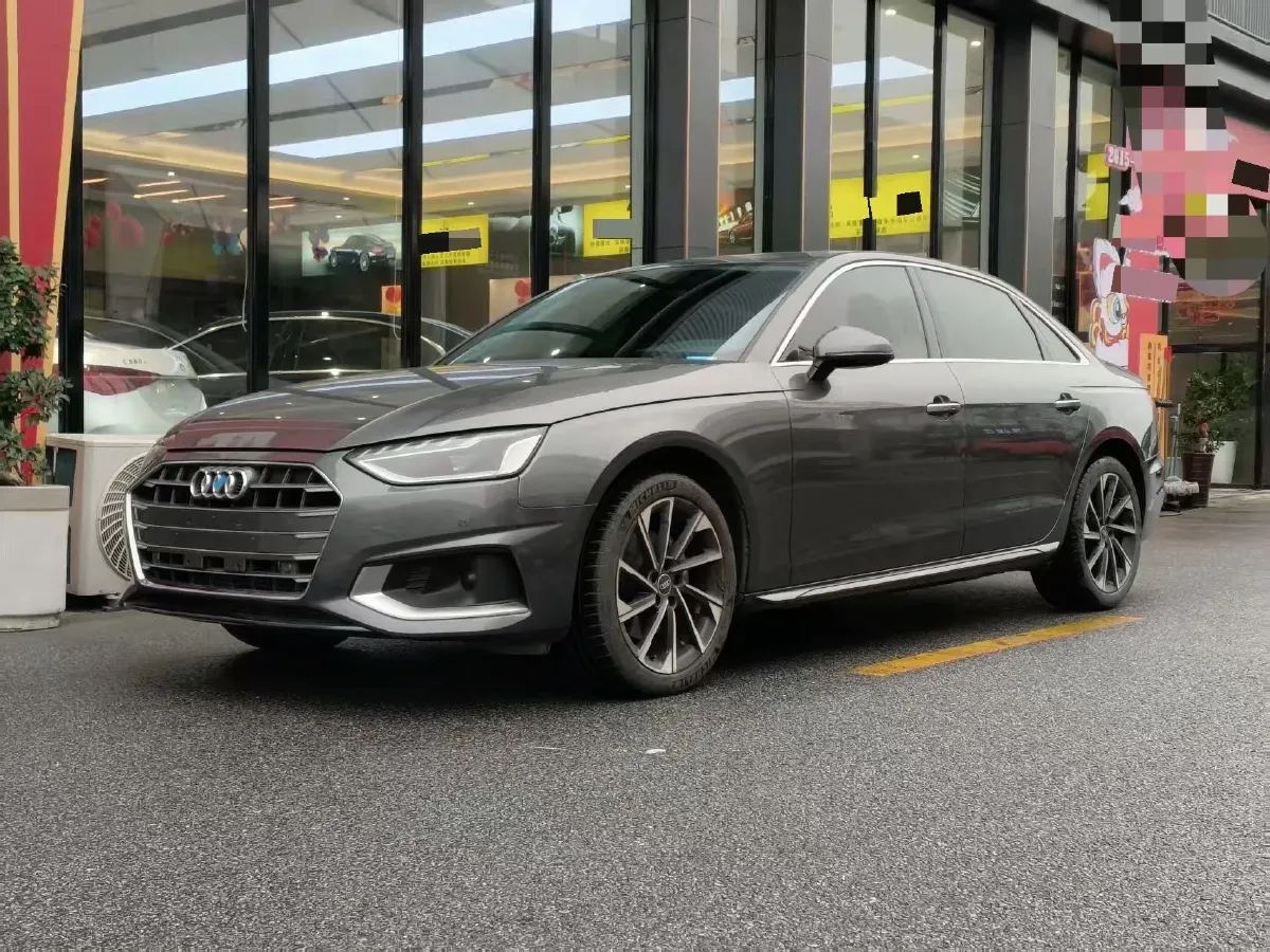 2023 Audi A4L 2.0T 190HP L4 7DCT,autocango,china used car exporter,china ev exporter,chinese used car exporter,chinese used ev exporter