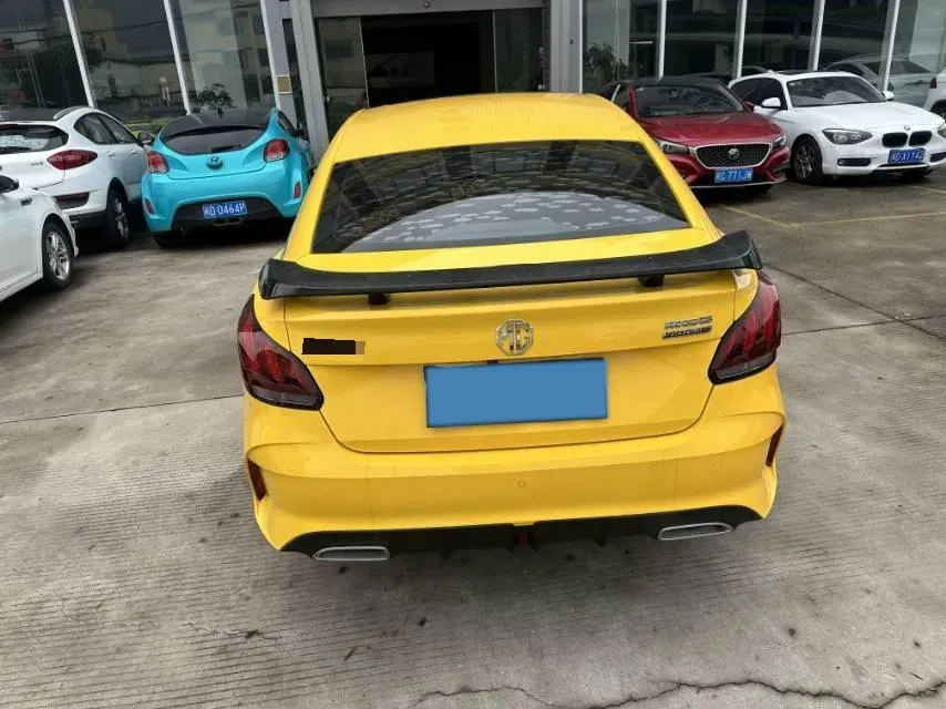 2021 MG 5 1.5L 120HP L4 5MT,autocango,china used car exporter,china ev exporter,chinese used car exporter,chinese used ev exporter