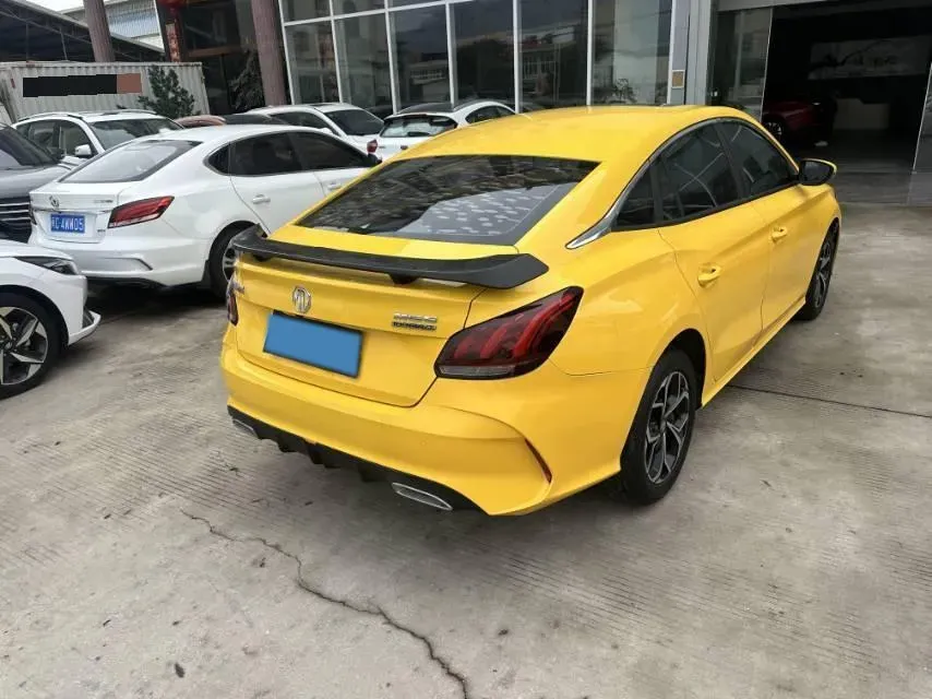 2021 MG 5 1.5L 120HP L4 5MT,autocango,china used car exporter,china ev exporter,chinese used car exporter,chinese used ev exporter
