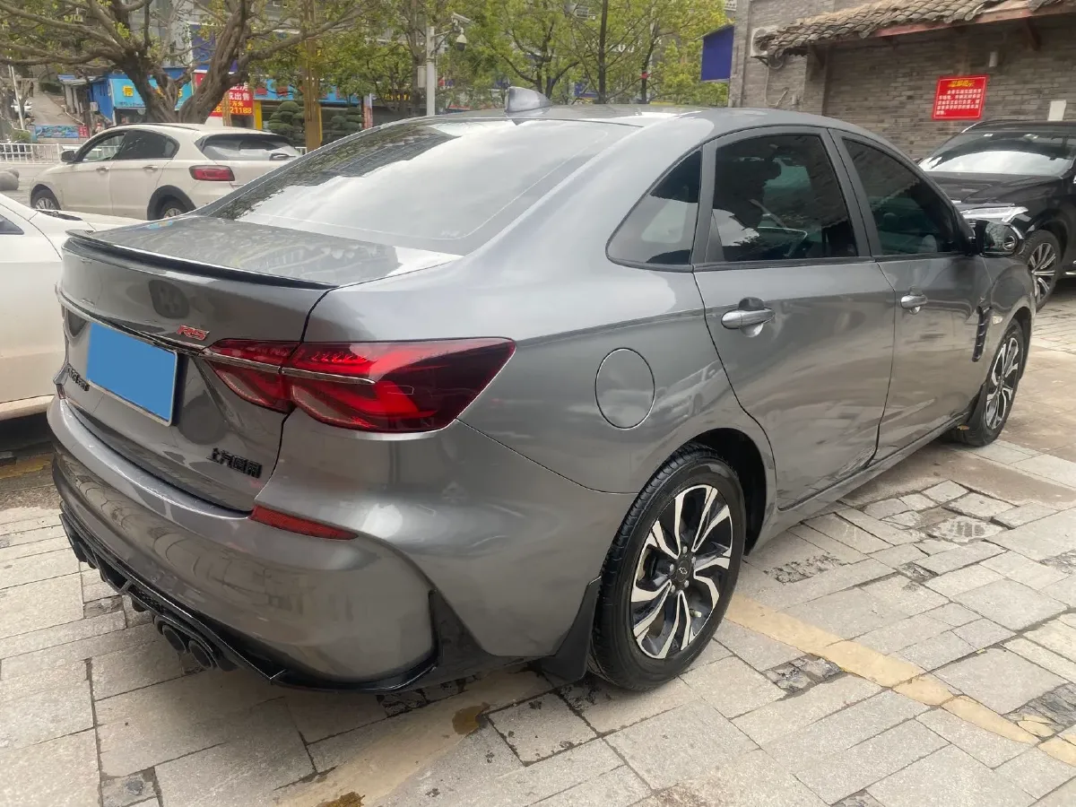 2019 Chevrolet Monza 1.3T 163HP L3 6AT,autocango,china used car exporter,china ev exporter,chinese used car exporter,chinese used ev exporter