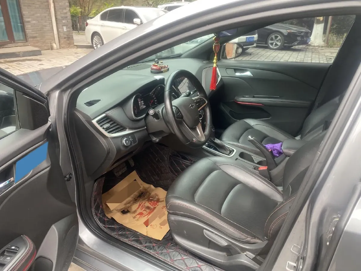 2019 Chevrolet Monza 1.3T 163HP L3 6AT,autocango,china used car exporter,china ev exporter,chinese used car exporter,chinese used ev exporter