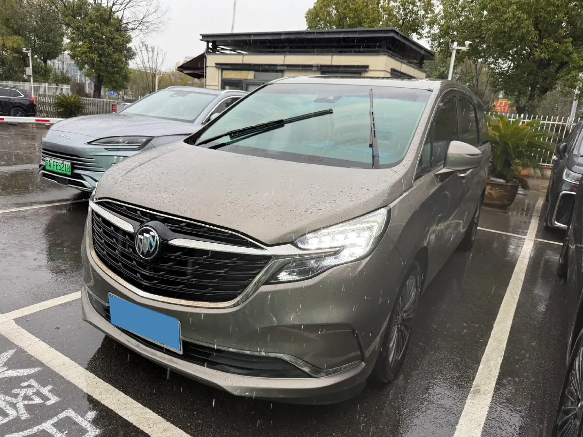 2021 Buick GL8 2.0T 237HP L4 9AT,autocango,china used car exporter,china ev exporter,chinese used car exporter,chinese used ev exporter