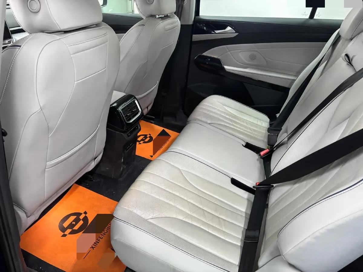 2021 Volkswagen ID.6 X BEV 83.4KWH,autocango,china used car exporter,china ev exporter,chinese used car exporter,chinese used ev exporter