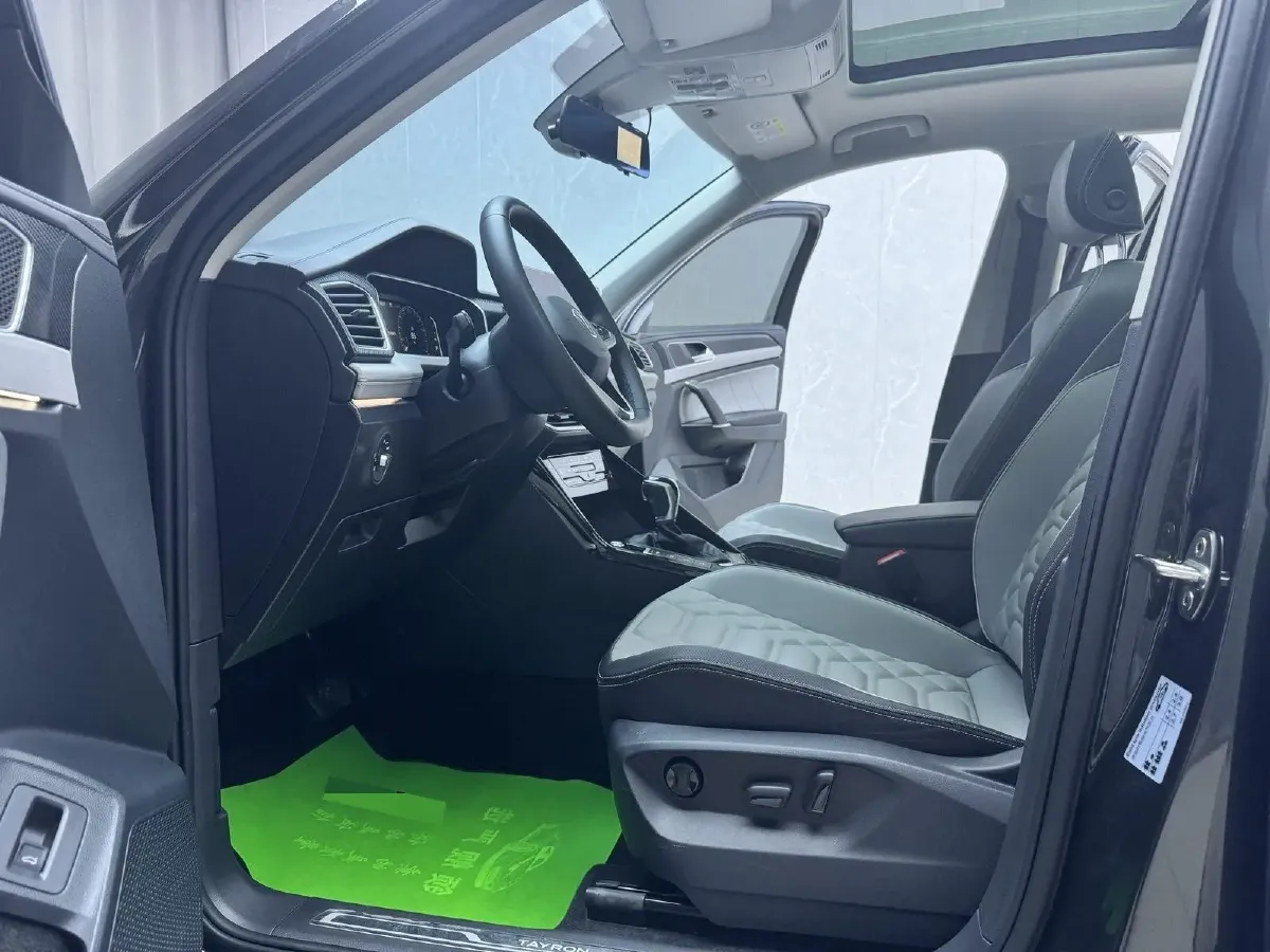 2024 Volkswagen Tayron 2.0T 186HP L4 7DCT,autocango,china used car exporter,china ev exporter,chinese used car exporter,chinese used ev exporter