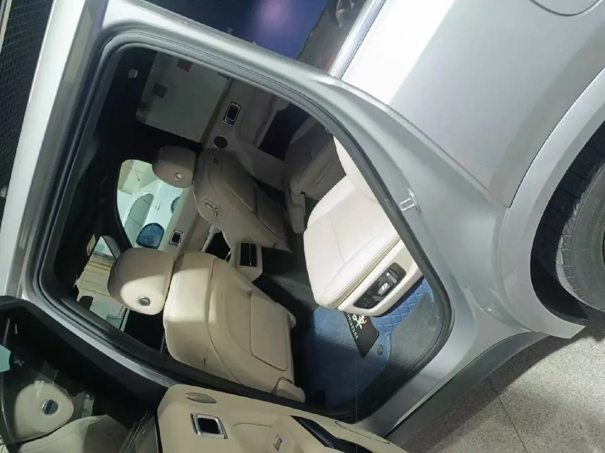 2022 Li L9 Range Extended 154HP REEV 42.6KWH,autocango,china used car exporter,china ev exporter,chinese used car exporter,chinese used ev exporter