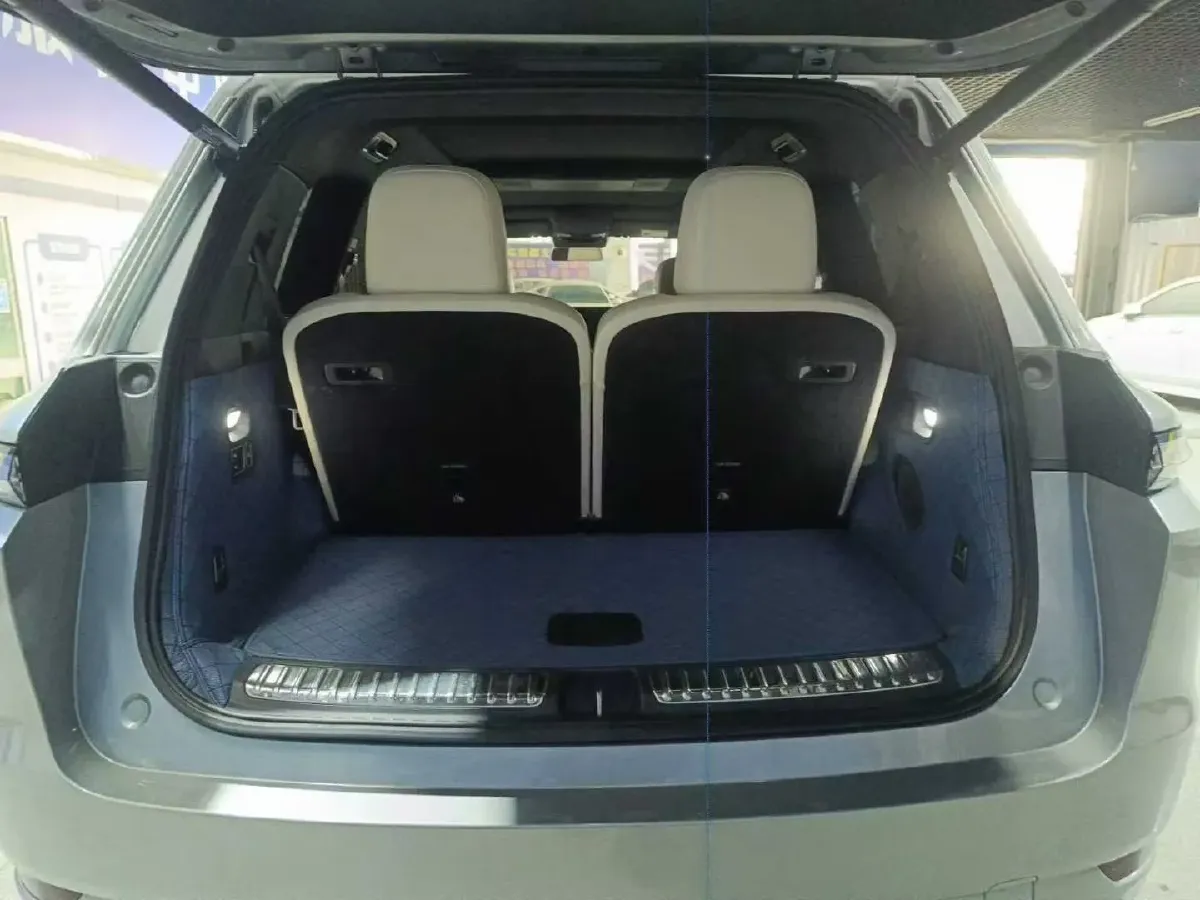 2022 Li L9 Range Extended 154HP REEV 42.6KWH,autocango,china used car exporter,china ev exporter,chinese used car exporter,chinese used ev exporter