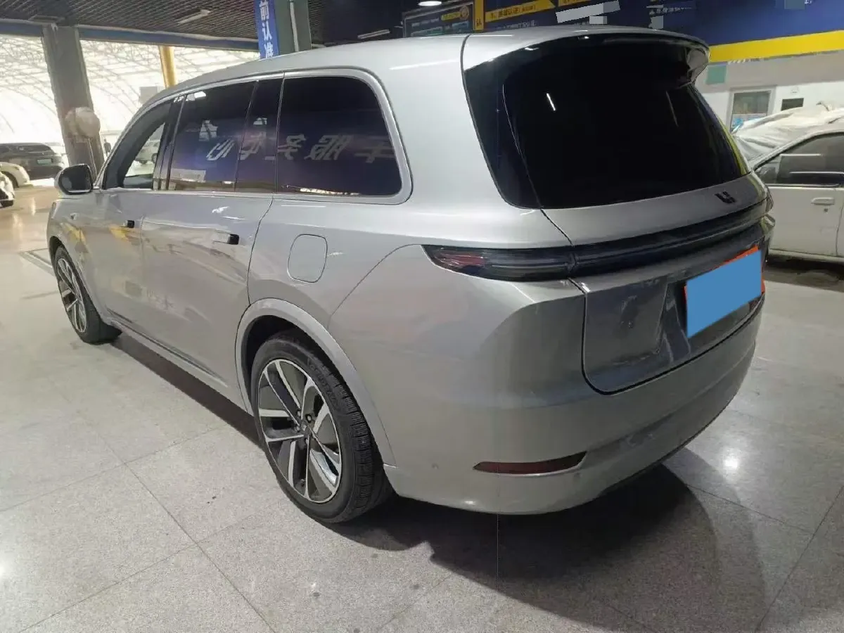 2022 Li L9 Range Extended 154HP REEV 42.6KWH,autocango,china used car exporter,china ev exporter,chinese used car exporter,chinese used ev exporter