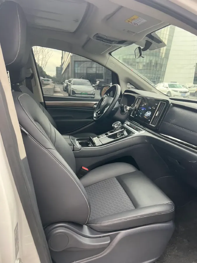 2023 GAC Trumpchi M8 2.0T 252HP L4 8AT,autocango,china used car exporter,china ev exporter,chinese used car exporter,chinese used ev exporter